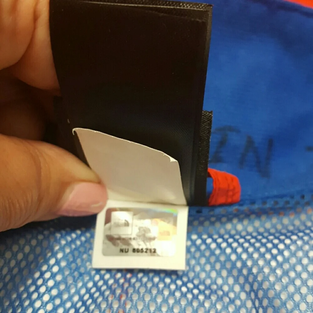 The North face HyVent boys hoodis rain jacket size L